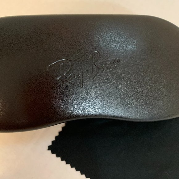 Authentic Ray-Ban Sunglass Black Hard Shell Case & Cleaning Cloth Aviator & More - Picture 2 of 5